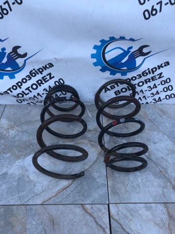 Пружина амортизатора передняя 4813148490 TOYOTA