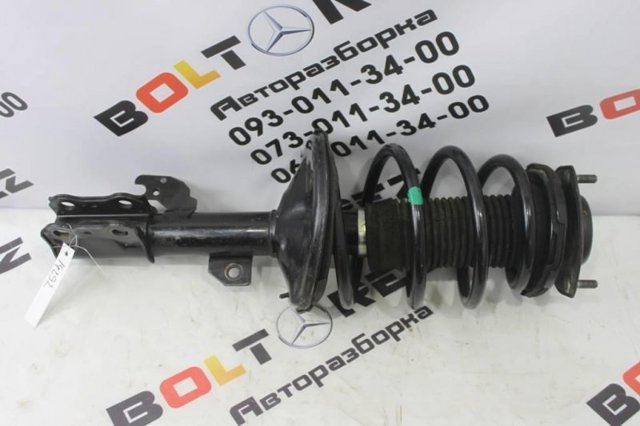 Ліва передня стійка 4852006460 TOYOTA