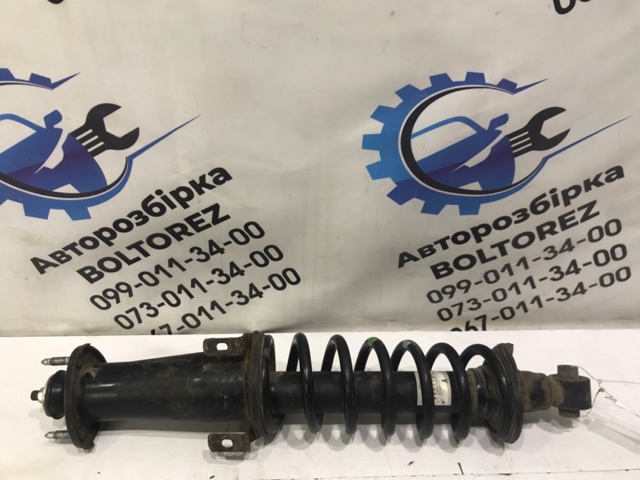 Амортизатор задній, правий 4853080290 TOYOTA