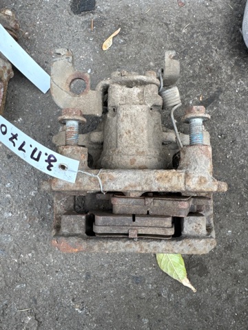 Скоба супорту заднього 4922620 FORD