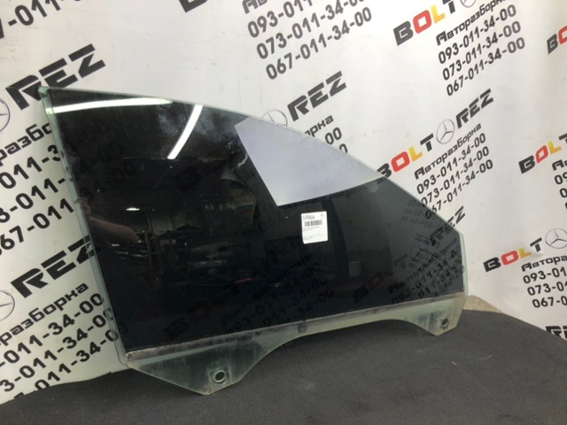 Скло пасажирських дверей 4B0845202 VAG