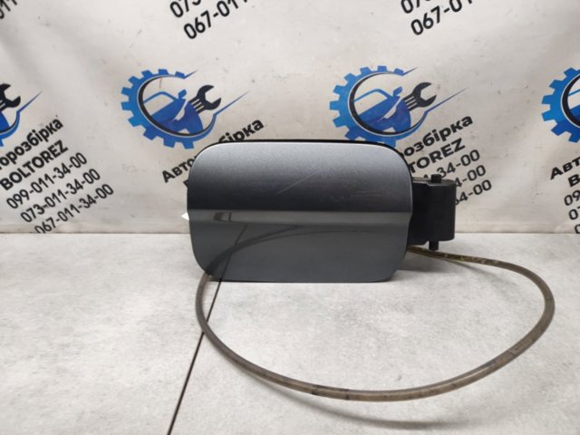 Заливна горловина бензобака 4G0809906C VAG
