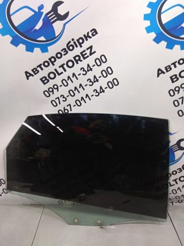 Скло задніх дверей, правих 4G5845206 VAG