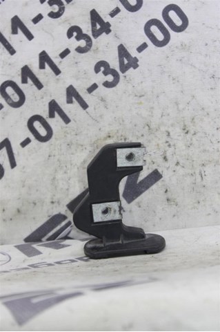 Скло задньої двері лівої 4G8845205A VAG