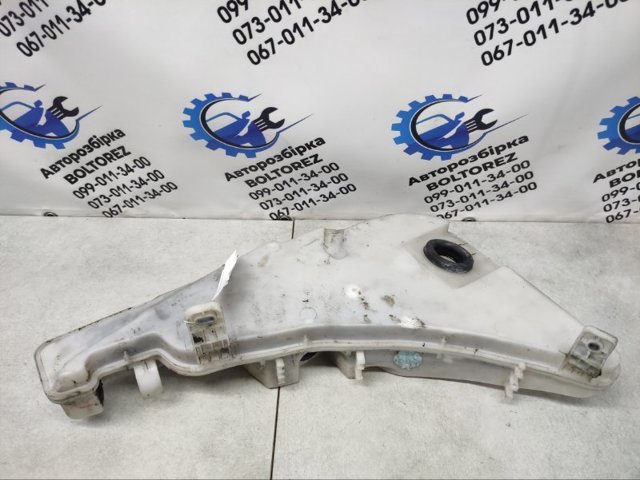 Бачок омивача скла 4G8955453D VAG