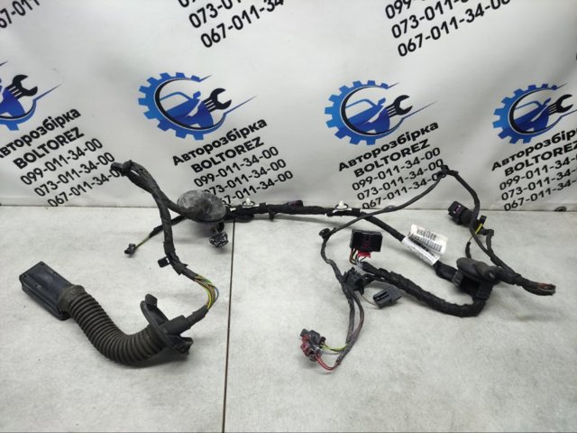 Електропроводка задніх дверей 4G8971687BH VAG