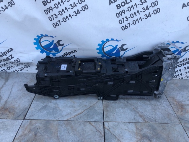 Консоль центральна панелі управління 4M0863243 VAG