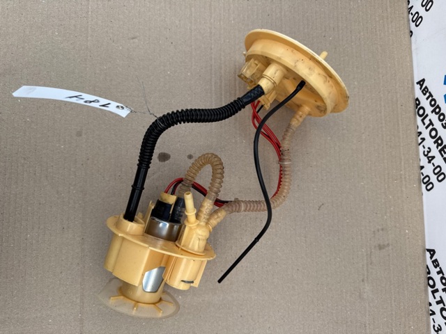 Насос занурювальний в баці 4M0919088M VAG