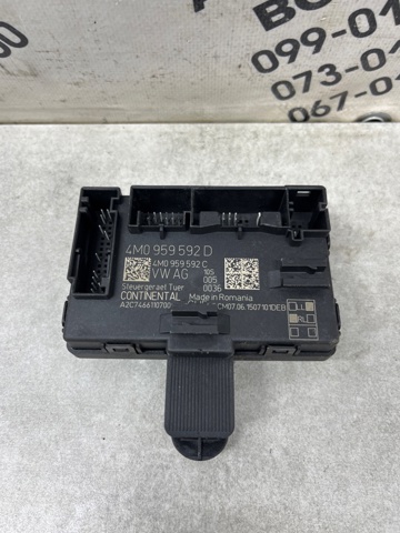 Блок комфорту передніх дверей 4M0959592E VAG