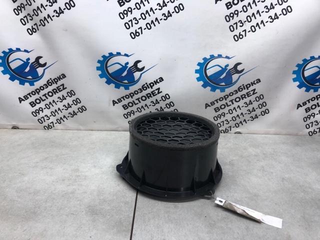 Динамік задньої двері 4M8035411A VAG
