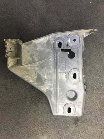 Направляюча переднього бампера, ліва 4Z7807283A VAG