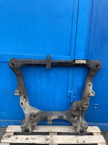 Підрамник передньої підвіски 5110048040 TOYOTA