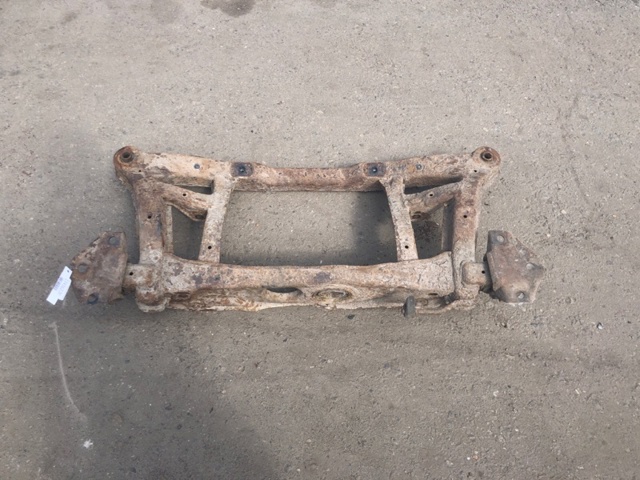 Балка задньої підвіски, підрамник 5120648050 TOYOTA