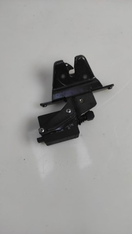 Замок і ручка дверей задка 51248172177 BMW