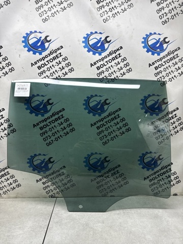 Скло заднє праве 51337193740 BMW