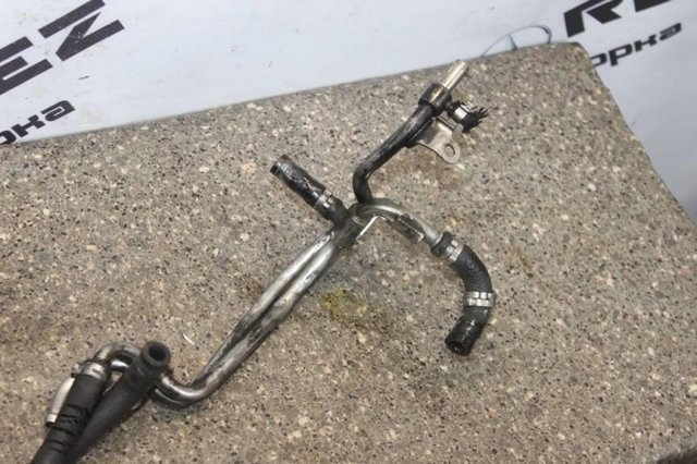 Скло задньої двері лівої 51348402571 BMW