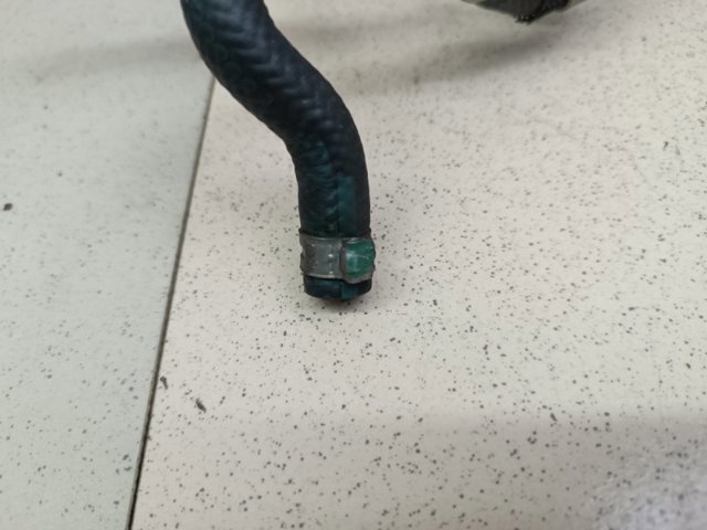 Скло заднє праве 51348402572 BMW
