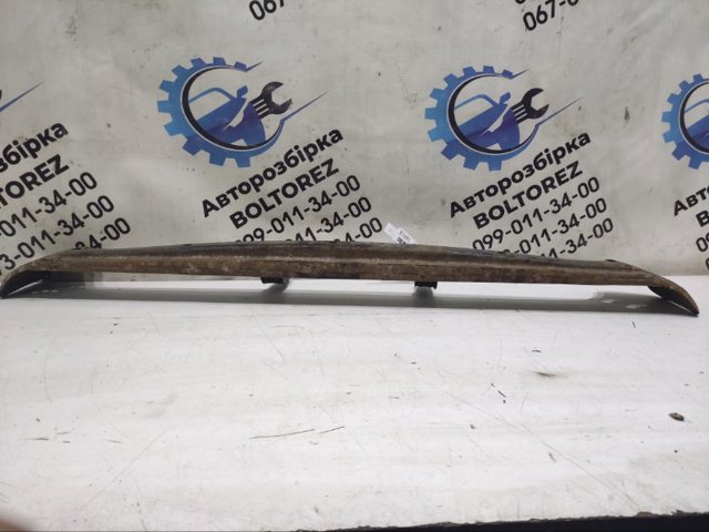 Буфер бампера переднього 5202142041 TOYOTA
