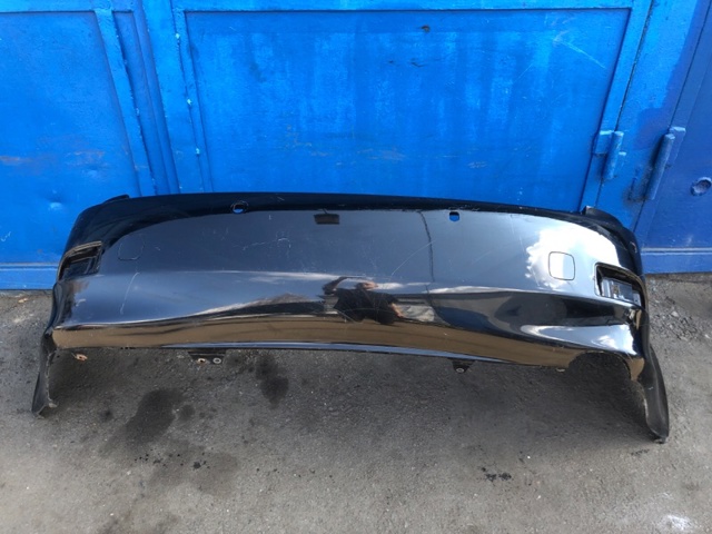 Бампер задній 5215953907 TOYOTA