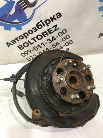 Цапфа поворотна права 52210SWAA00 HONDA