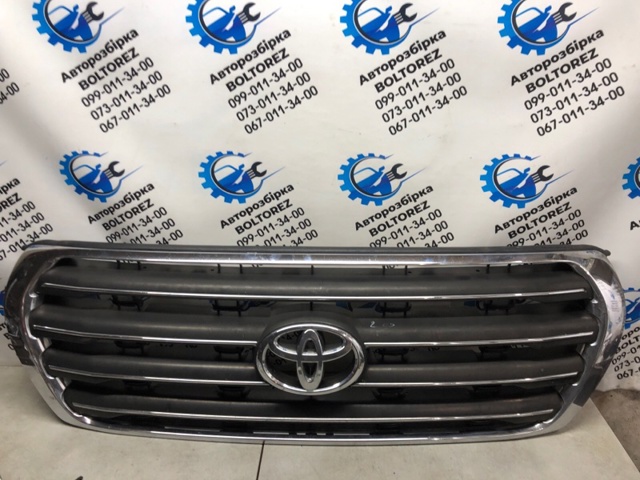 Решітка радіатора 5310160480 TOYOTA