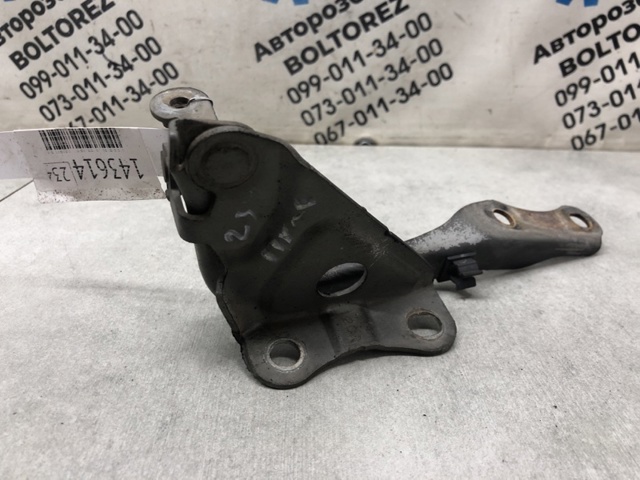 Петля капота, права 5341042060 TOYOTA
