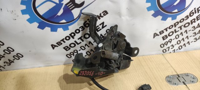 Замок кришки капота 5351033310 TOYOTA