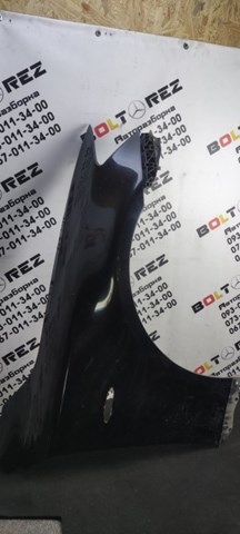 Переднє праве крило 5380153050 TOYOTA