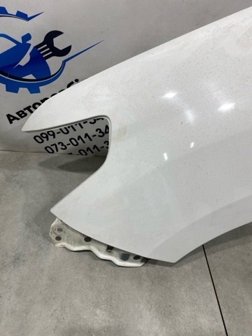 Бічна частина передня ліва 5380260B50 TOYOTA