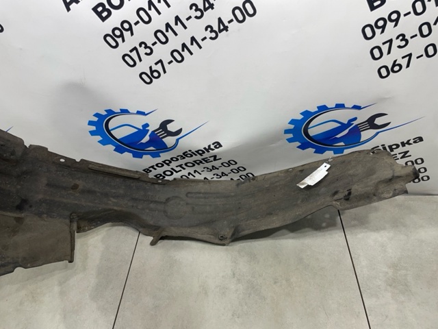 Підкрилок переднього крила, правий 5387542051 TOYOTA