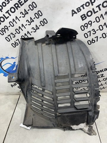 Підкрилки передні праві 5387560060 TOYOTA