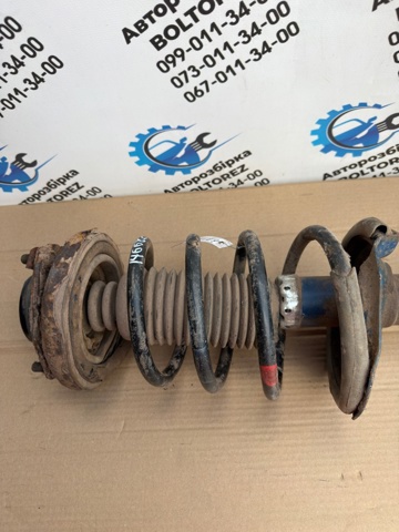 Пружина передньої підвіски 540108H661 NISSAN