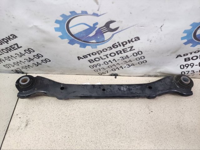 Задня поперечна тяга 551003R050 HYUNDAI