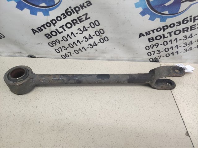 Тяга поздовжня задньої підвіски 55110CG000 NISSAN