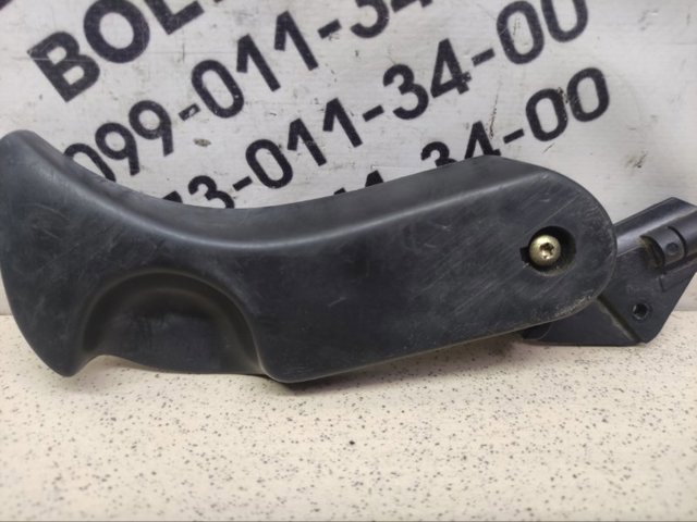 Важіль підвіски задній правий 552402P000 HYUNDAI
