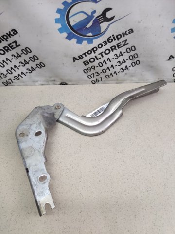 Завіса капота права 561823302A VAG