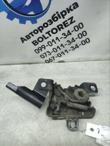 Замок кришки капота Subaru Forester 1