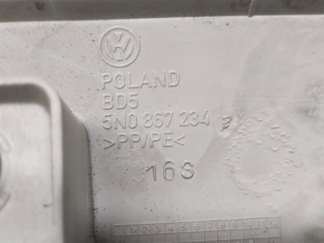 Обшивка стійки кузова внутрішня, передня права 5N0867234B VAG