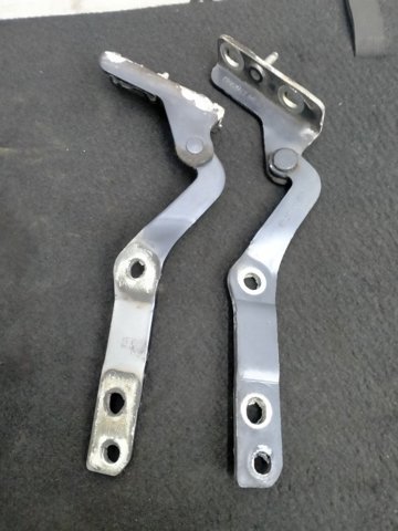 Завіса капота права 60120SWA000ZZ HONDA