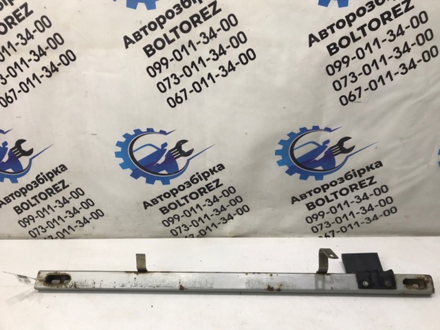 Шина бампера переднього 620308H710 NISSAN
