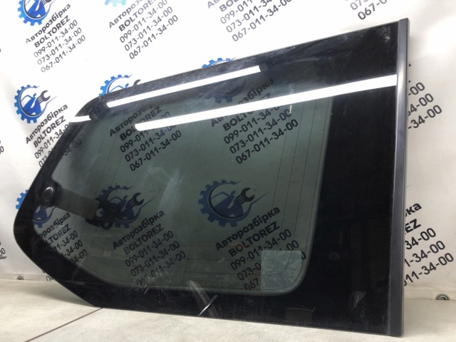 Стукло багажника, праве 627106A041 TOYOTA