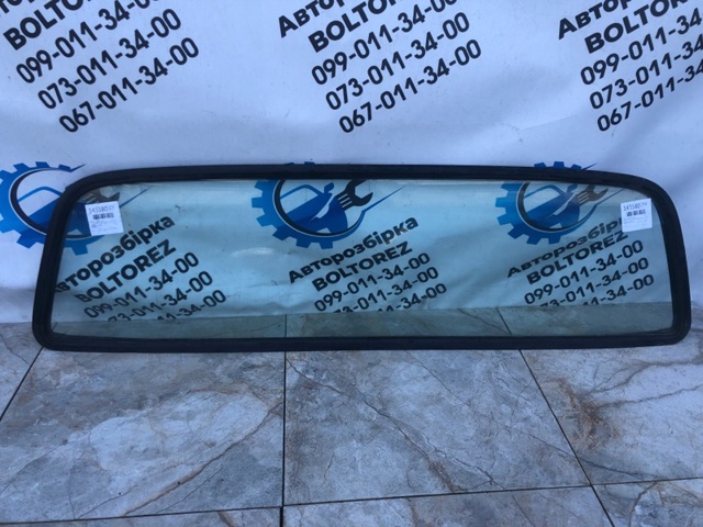 Скло заднє 6481135031 TOYOTA
