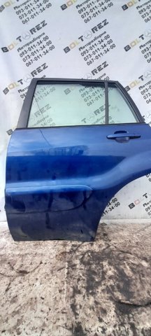 Двері пасажирськи задні ліві 6700442050 TOYOTA