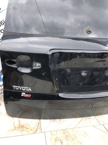 Двері багажника 6700542380 TOYOTA
