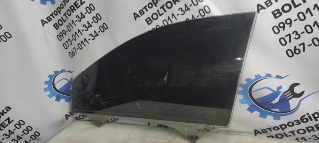 Скло водійських дверей 6810233130 TOYOTA