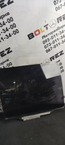 Вікно задніх дверей 6810342120 TOYOTA