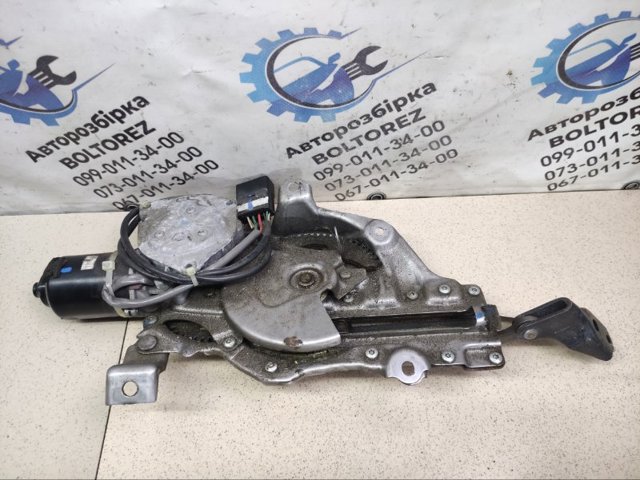 Актуатор замка ляди 6891048010 TOYOTA
