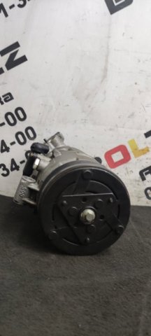 Компресор кліматичної установки 6908660 BMW