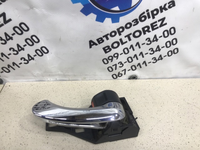 Ручка передньої двері внутрішня права 6920533090B0 TOYOTA