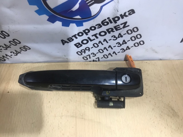 Ручка правих передніх дверей 6921112220B6 TOYOTA